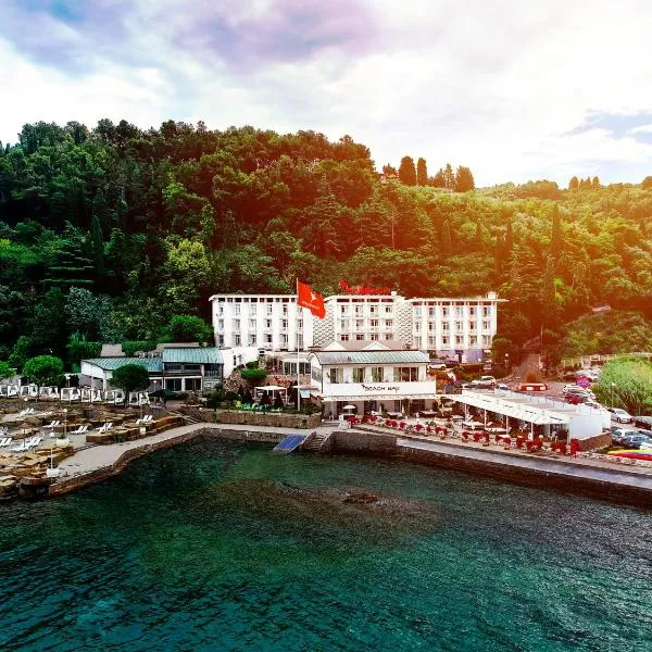 Barbara Piran Beach Hotel，位于皮兰的酒店