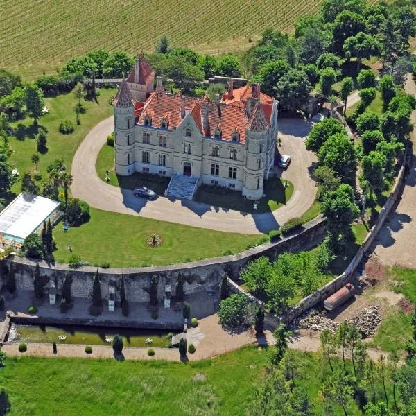 蒙卡桑城堡酒店，位于Grézet-Cavagnan的酒店