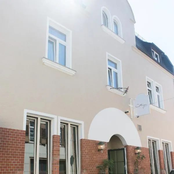 Cottage Rheingau Hotel，位于瓦尔拉夫的酒店