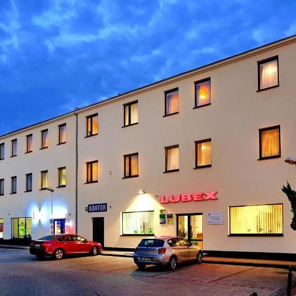 Noclegi w Lublińcu Lubex，位于Draliny的酒店