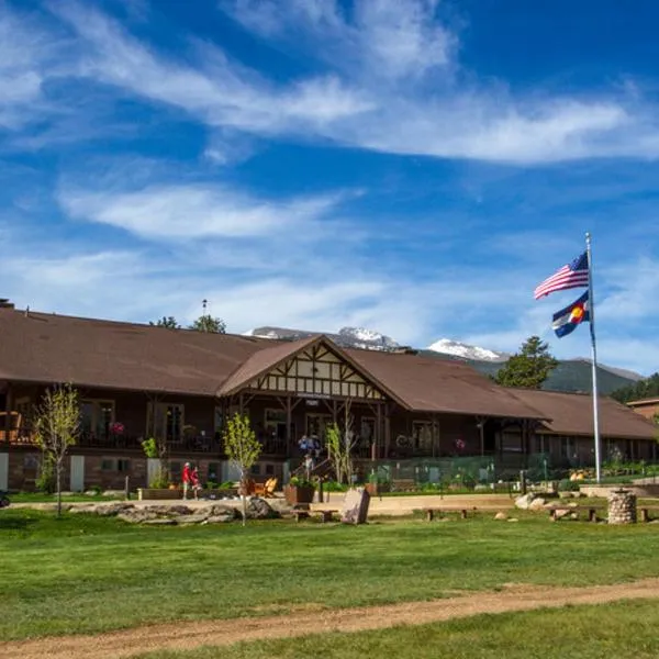 YMCA of the Rockies，位于埃斯蒂斯帕克的酒店