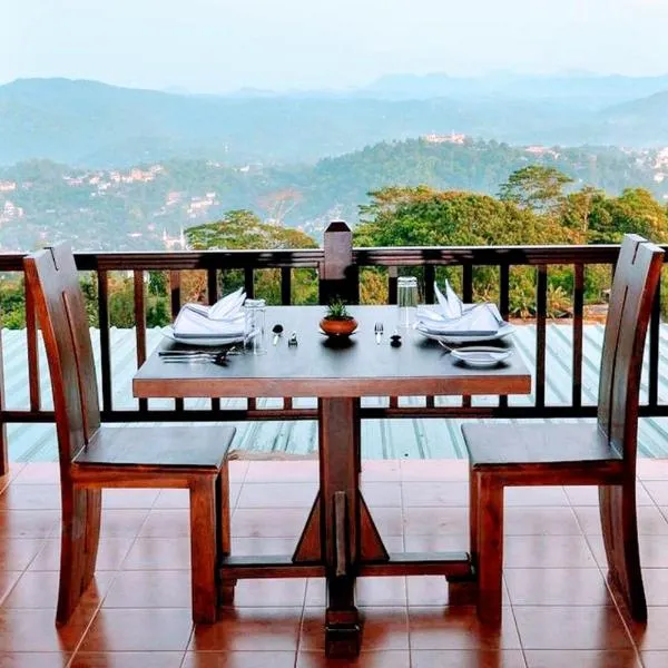 Kandy Unique View Hotel，位于Hiyarapitiya的酒店