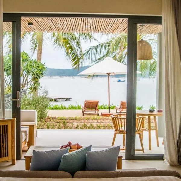 Que Toi Village Resort Phu Yen，位于An Bình Thạnh (1)的酒店