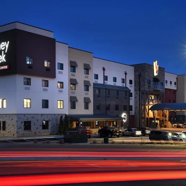 Stoney Creek Hotel Tulsa - Broken Arrow，位于布罗肯阿罗的酒店