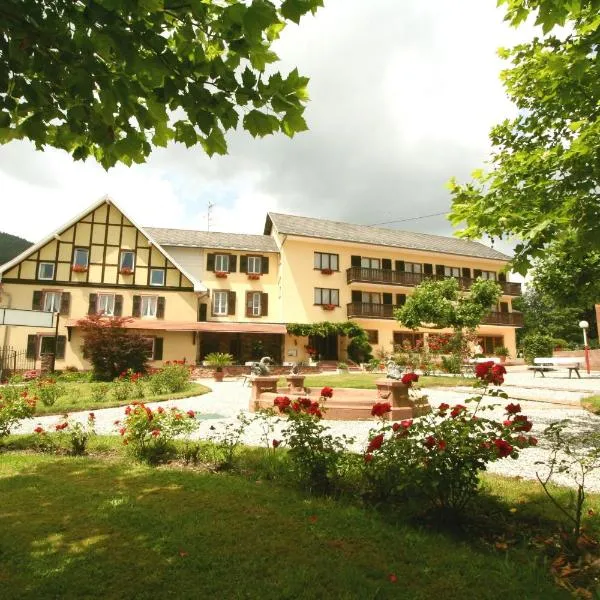 公园酒店，位于Hellert的酒店