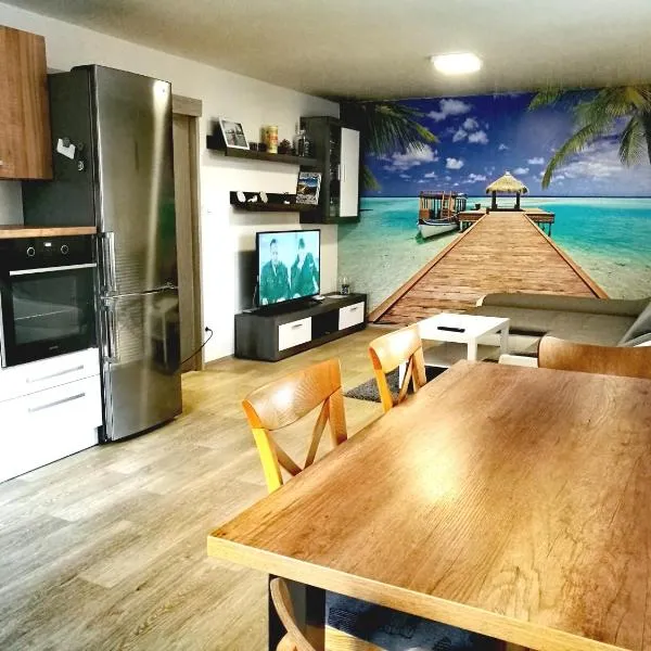 Modern Apartment Klatovy，位于克拉托维的酒店