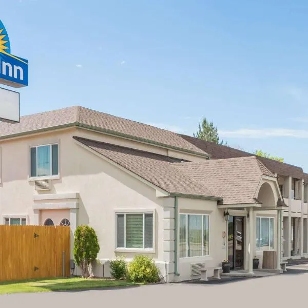 Days Inn by Wyndham Kimball，位于Kimball的酒店