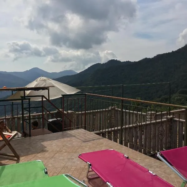 La Casa di Zoe，位于Uscio的酒店