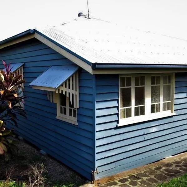 The Blue House Yungaburra，位于云加布拉的酒店