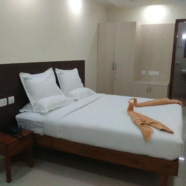 Sri Nivas Guest House，位于Kuttālam的酒店