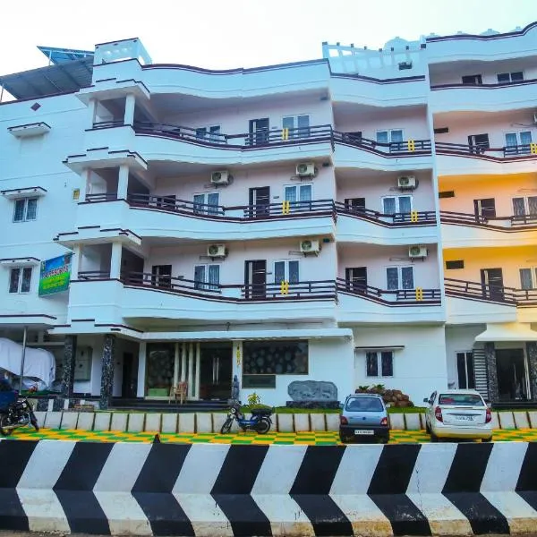 P A Resort，位于Vāniyambādi的酒店