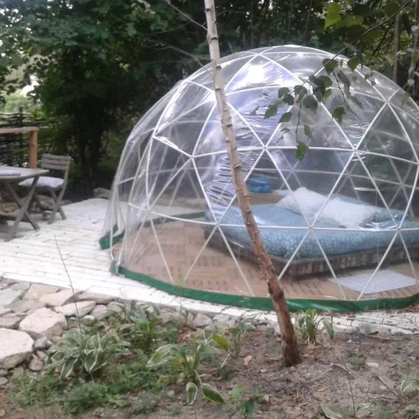 bulle sous les etoiles，位于Chénour的酒店