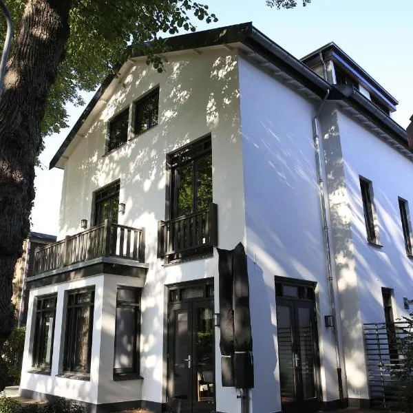 Boutique Hotel Villa Kranenbergh，位于阿尔克马尔的酒店