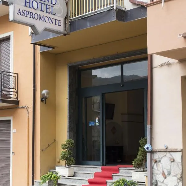 Grand Hotel Aspromonte，位于Delianuova的酒店