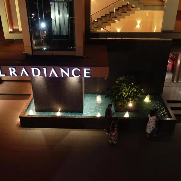 Hotel Radiance，位于Chas的酒店