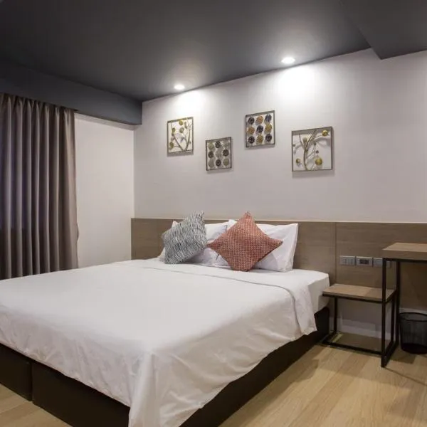 Toptel Thaphra - ท็อปเทล ท่าพระ，位于曼谷的酒店