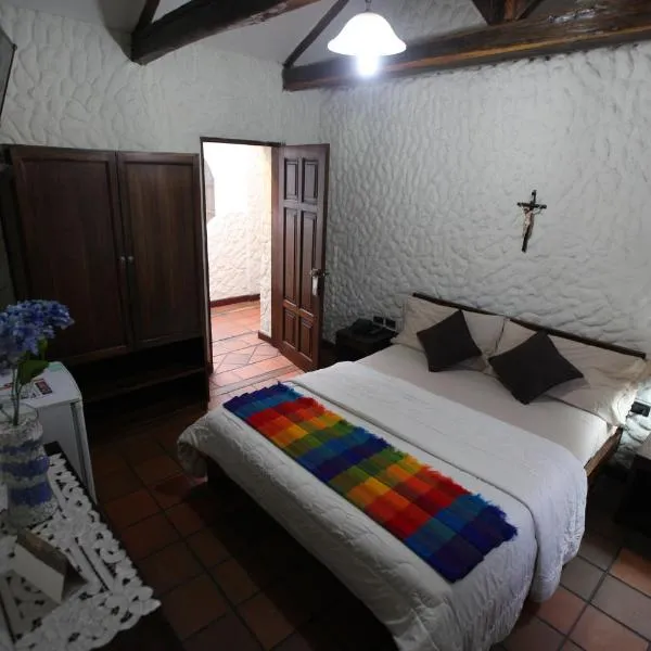 HOTEL Quito Antiguo，位于基多的酒店