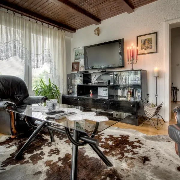 Mott Residence，位于图兹拉的酒店