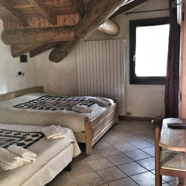 albergo panoramico，位于Isola di Fondra的酒店