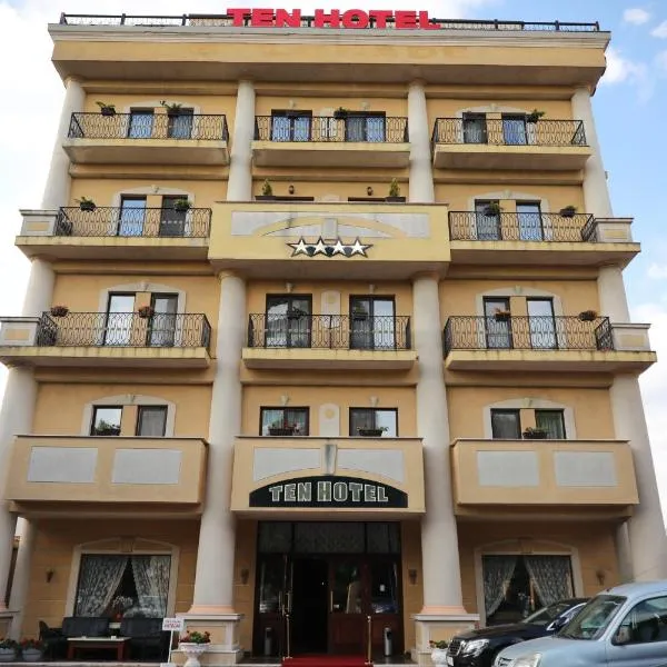 Hotel Ten Constanta，位于Tomis Nord的酒店
