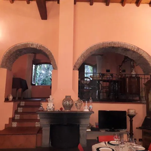A Casa Di Tuccio，位于维亚格兰德的酒店