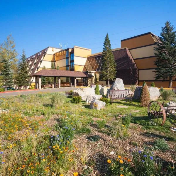 Legacy Vacation Resorts Steamboat Springs Hilltop，位于Haybro的酒店