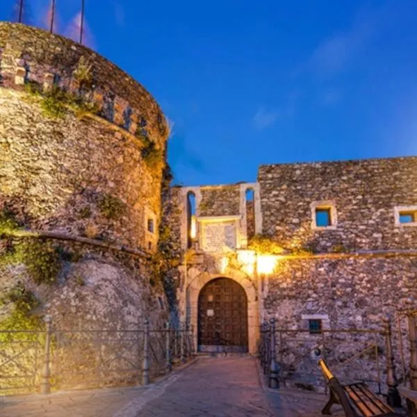 Pizzo Beach Club by Maralp，位于皮佐的酒店