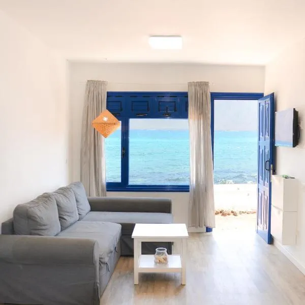 Apartamentos El Marinero - Caletilla，位于塞博河畔卡莱塔的酒店