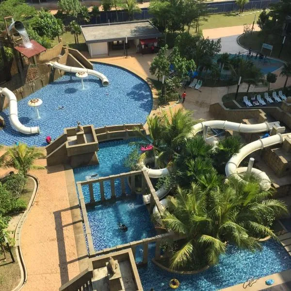 Cozy Swiss Garden Beach Resort Residence，位于Kampong Chengal Lempong的酒店