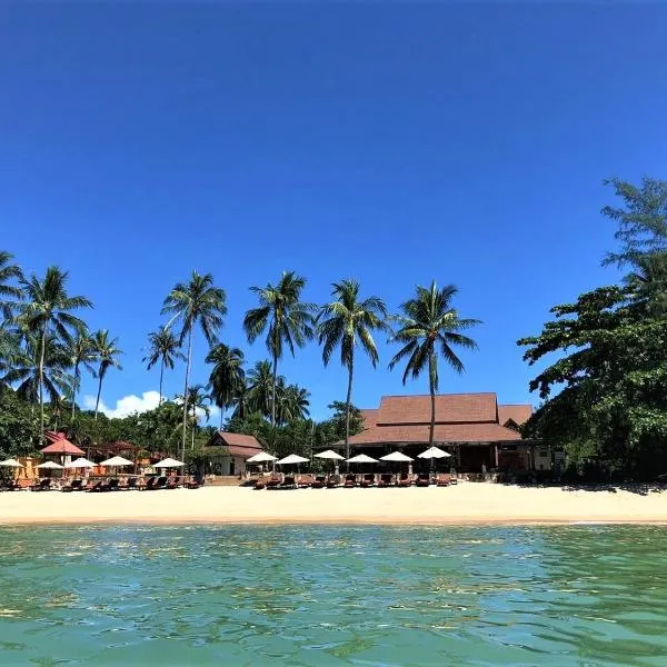 Kanok Buri Resort，位于利巴诺伊的酒店
