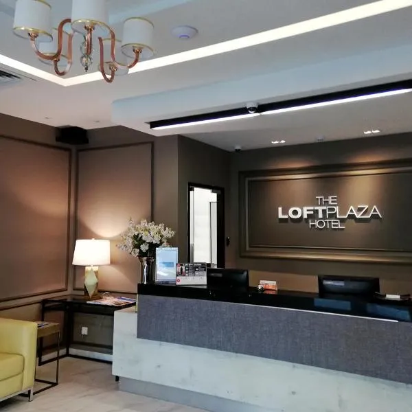 The Loft Plaza Hotel，位于Kampong Sungai Purun的酒店
