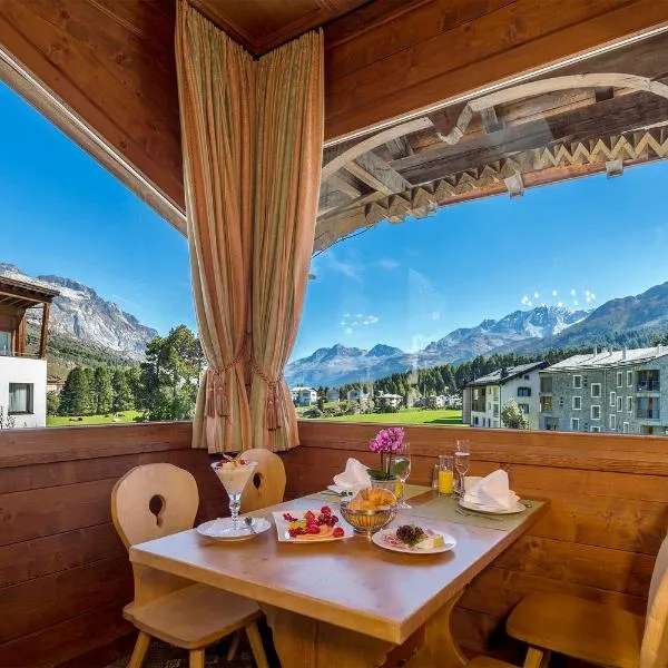 施瓦泽豪斯瑞士优质酒店，位于Castasegna的酒店