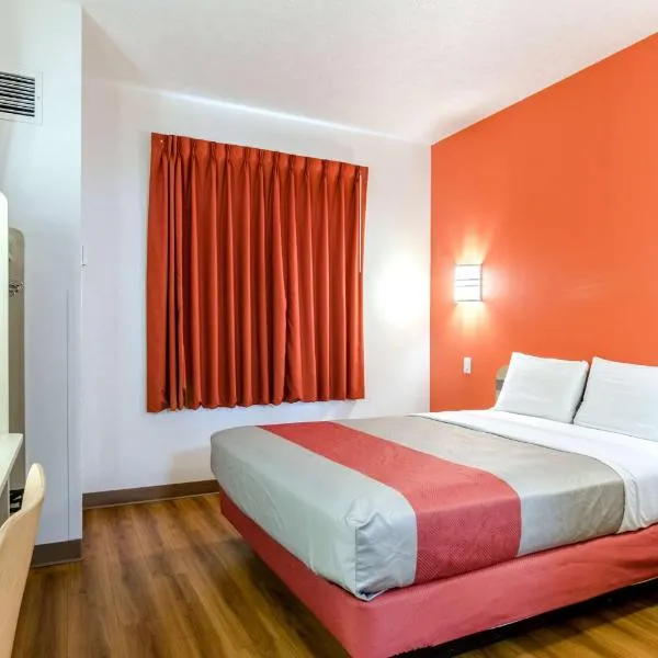 Motel 6-Kearney, NE，位于科尔尼的酒店