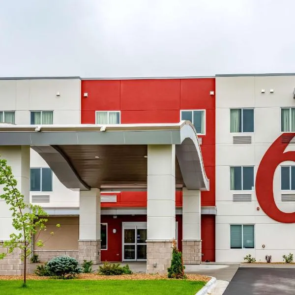 Motel 6-Mankato, MN，位于曼凯托的酒店