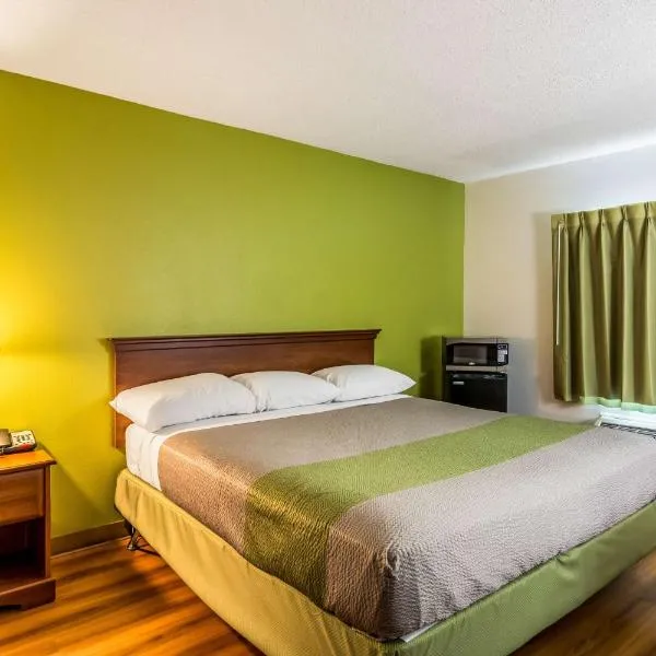 Motel 6 Petersburg, VA - Fort Lee,位于彼得斯堡的酒店