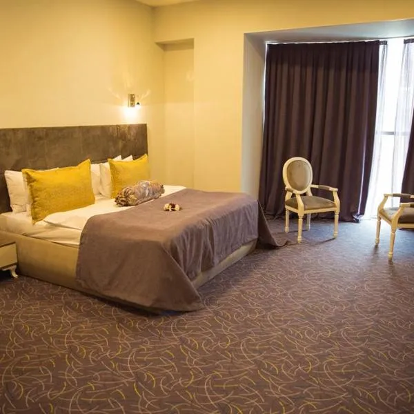 West Shine Boutique Hotel，位于巴库的酒店