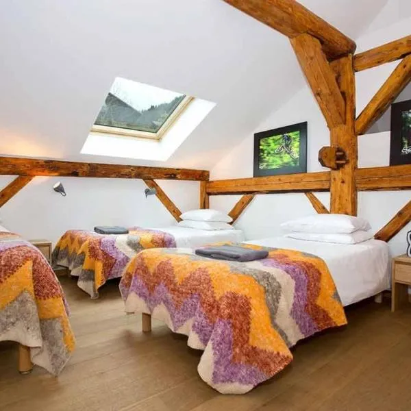 Hideout Hostel，位于莫尔济讷的酒店