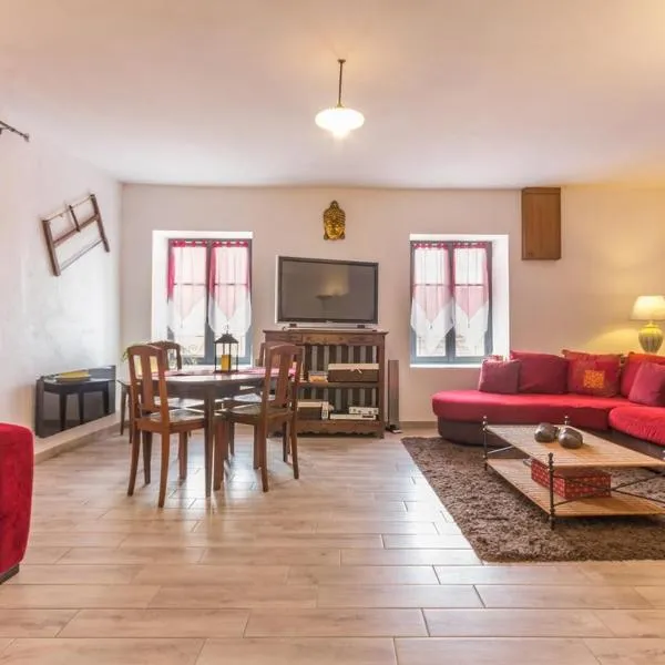 Le Gîte du Lavoir，位于Marzy的酒店