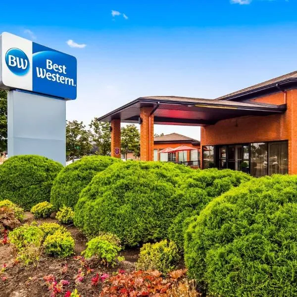 Best Western Hotel Brossard，位于Saint-Basile-le-Grand的酒店