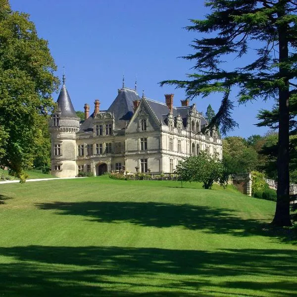 城堡连锁布尔黛西埃尔酒店，位于Azay-sur-Cher的酒店