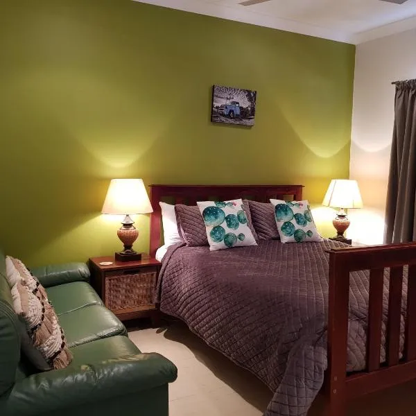Sonja's Bed and Breakfast，位于莱特宁岭的酒店