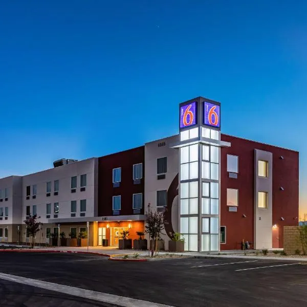Motel 6-Las Vegas, NV - Motor Speedway，位于拉斯维加斯的酒店