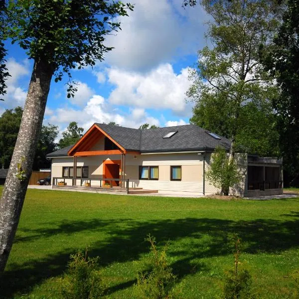 毕布图素度假屋，位于Nasva的酒店