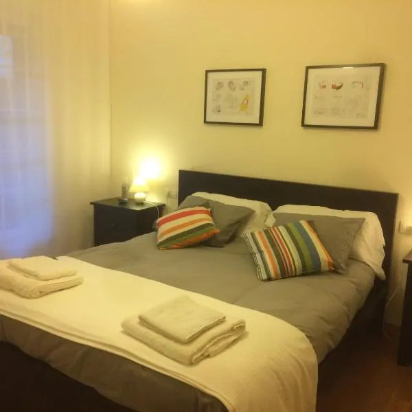 APARTAMENTO CON TERRAZA Y JARDÍN EN BAKIO，位于Pedernales的酒店