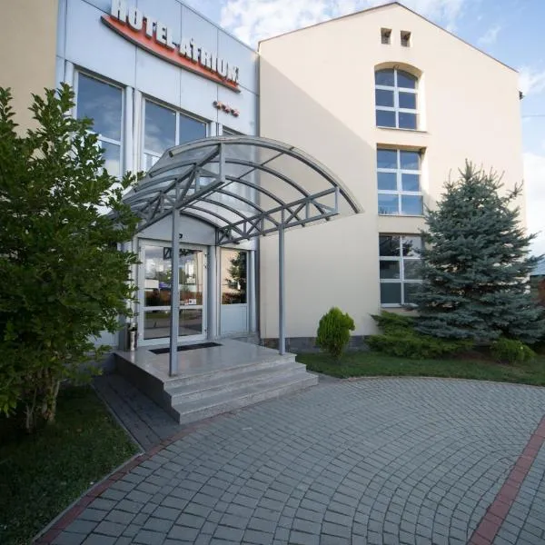 Hotel Atrium，位于Dalnic的酒店