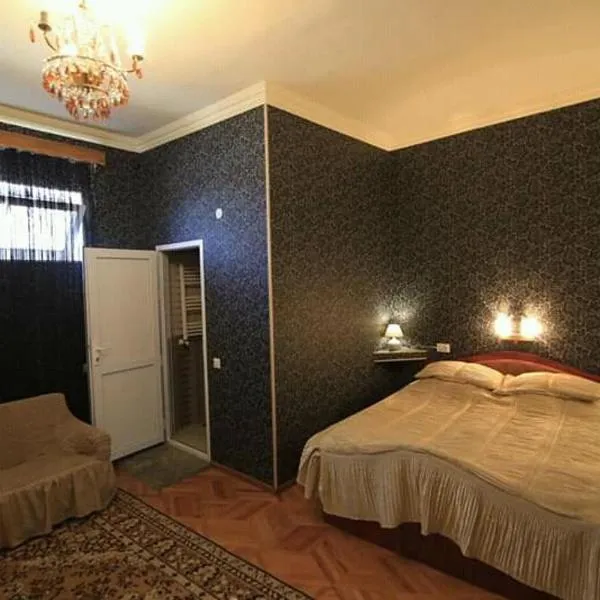 Guesthouse Raisa，位于Tkhilistskaro的酒店