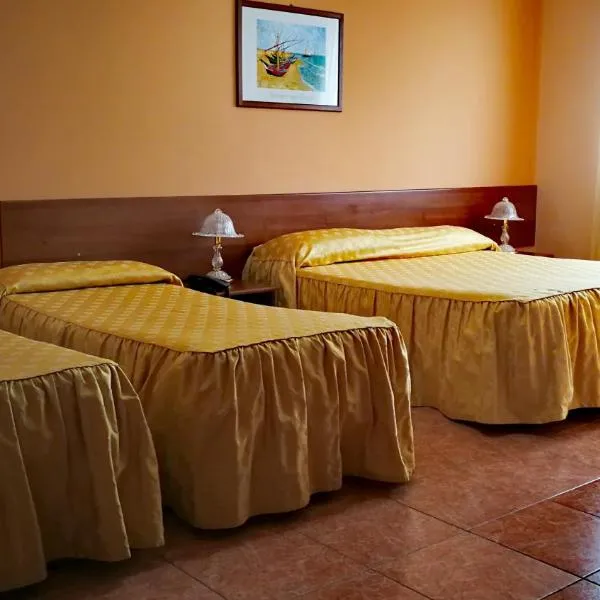 瓦莱德优利维酒店，位于莫塔·圣塔纳斯塔西亚的酒店