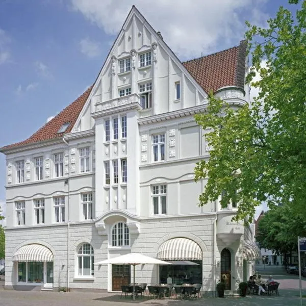 小格鲁纳尔酒店及咖啡馆，位于比勒费尔德的酒店