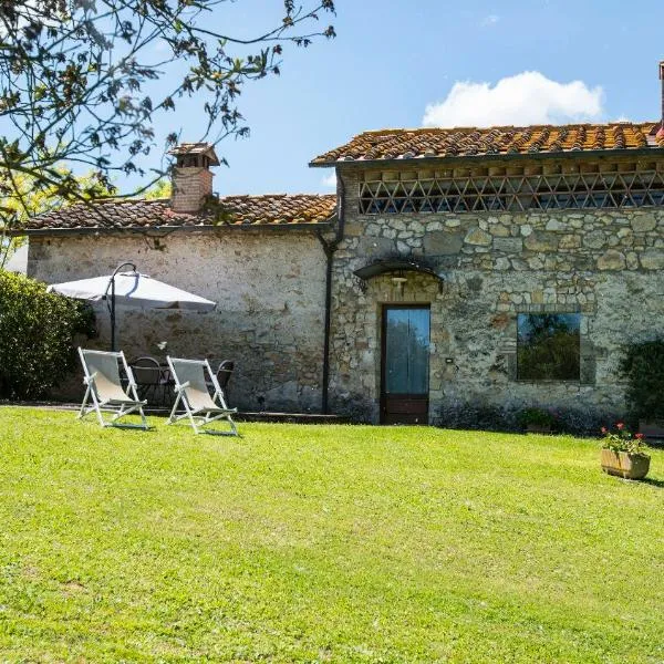 Il Fienile，位于蒙特里久尼的酒店