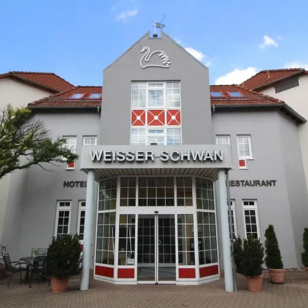 Hotel Weisser Schwan，位于Hottelstedt的酒店